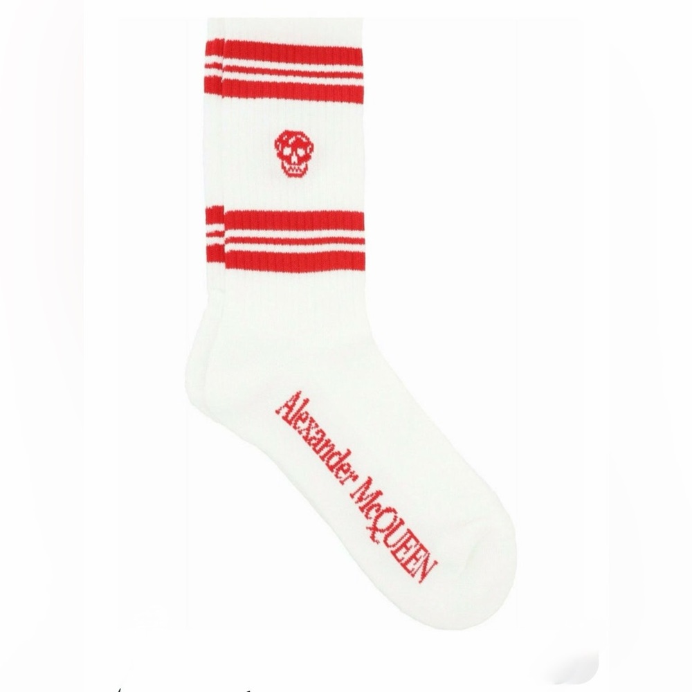 ALEXANDER MCQUEEN Skull Socks with NWT. Authentic.